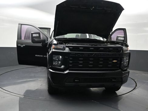 Used 2020 Chevrolet Silverado 2500 Custom w/ Custom Value Package AWD/4WD image 40