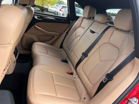 Used 2021 Porsche Macan S AWD/4WD image 19