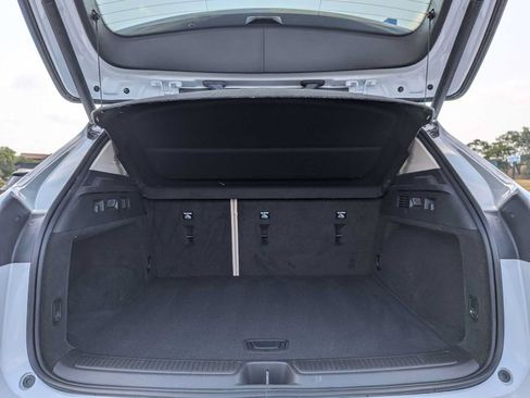 Used 2023 Buick Envision Avenir AWD/4WD image 34