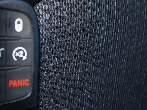 New 2026 Jeep Compass Trailhawk w/ Sun, Sound & Navigation Group image 30