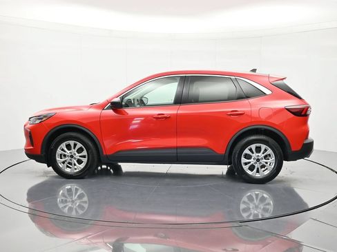Used 2024 Ford Escape Active AWD/4WD image 8