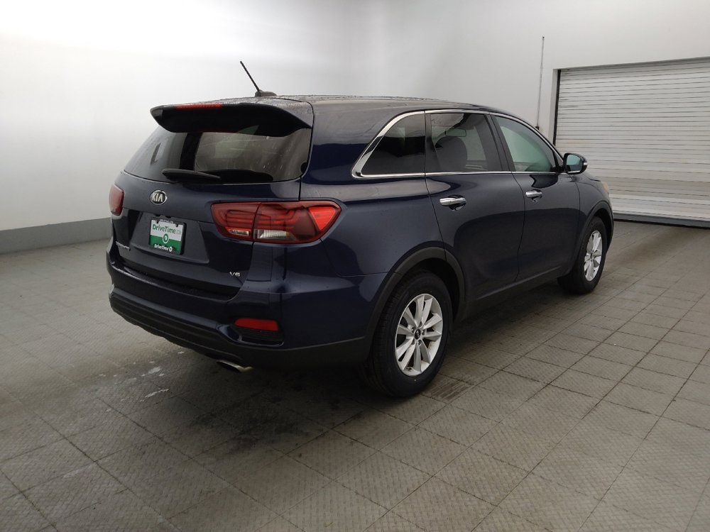 Used 2019 Kia Sorento FWD V6 image 9