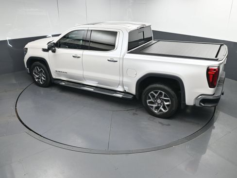 Used 2023 GMC Sierra 1500 SLT w/ SLT Premium Package image 35