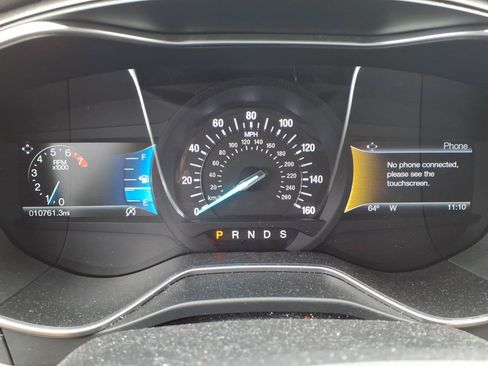 Used 2017 Ford Fusion SE w/ Fusion SE Technology Package FWD image 13