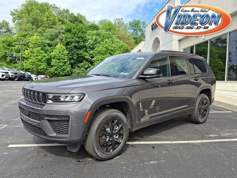 New 2026 Jeep Grand Cherokee L 4WD image 1