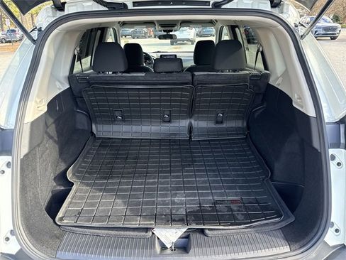 Used 2023 Nissan Rogue SV image 25