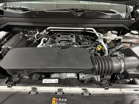Used 2026 Chevrolet Colorado W/T w/ WT Custom Package AWD/4WD image 25