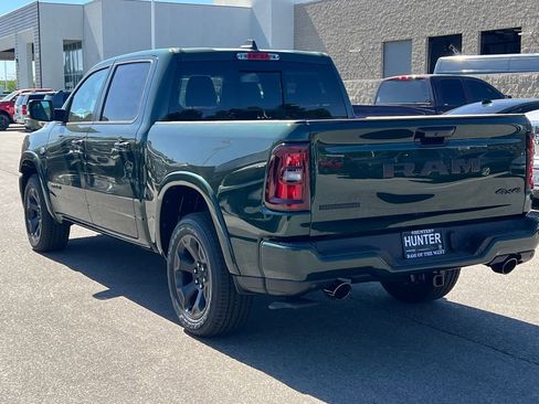 New 2026 RAM 1500 4x4 Crew Cab image 5