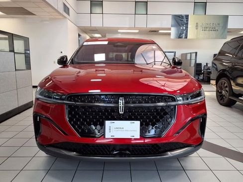 Certified 2024 Lincoln Nautilus Premier w/ Equipment Group 102A image 21