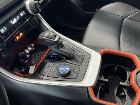 Used 2024 Toyota RAV4 Adventure image 16