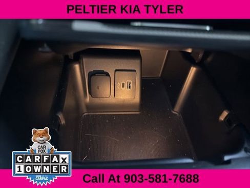 Used 2025 Ford Explorer Active image 21