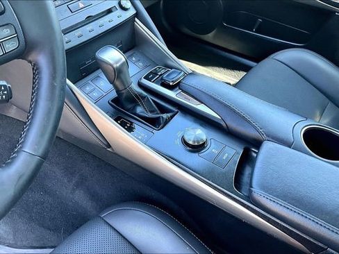 Used 2019 Lexus IS 300 AWD w/ Navigation Package image 15