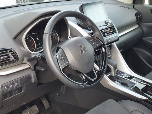 Used 2025 Mitsubishi Eclipse Cross Black Edition image 15