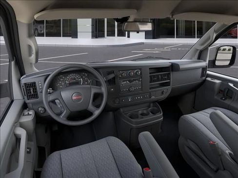 New 2025 GMC Savana 2500 Extended w/ Driver Convenience Package RWD image 15