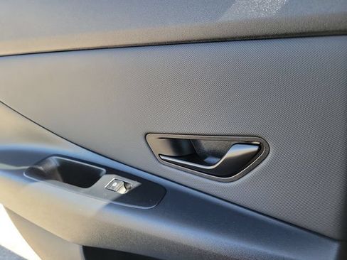 New 2026 Hyundai Elantra Sport FWD image 22