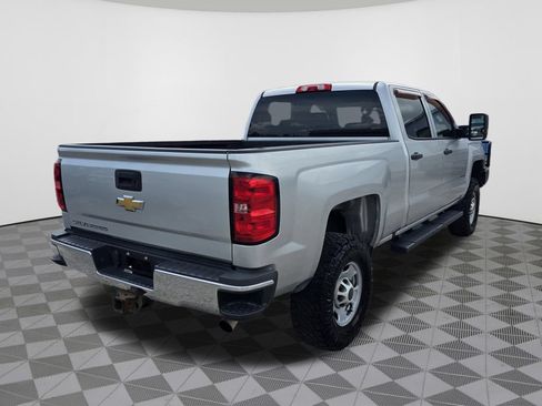 Used 2019 Chevrolet Silverado 2500 W/T w/ WT Convenience Package AWD/4WD image 8