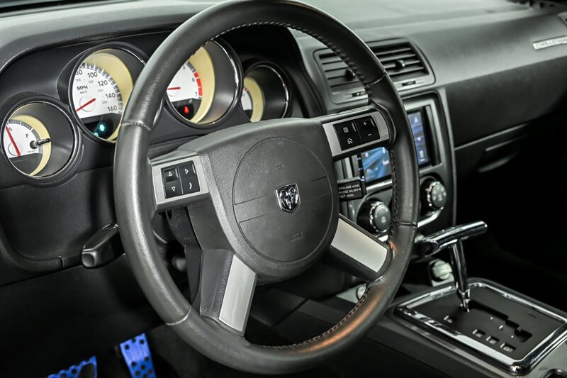 Used 2010 Dodge Challenger R/T w/ Sound Group RWD image 18