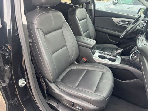 Used 2024 Chevrolet Blazer LT AWD/4WD image 38