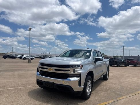 Used 2022 Chevrolet Silverado 1500 LT AWD/4WD image 8