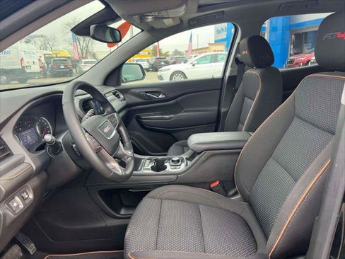 Used 2023 GMC Acadia AT4 image 15