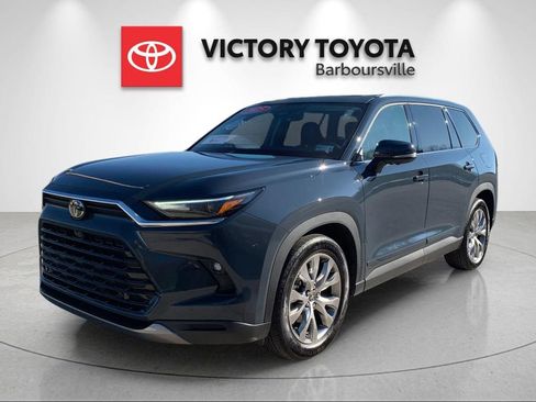 Used 2025 Toyota Grand Highlander AWD Hybrid image 1