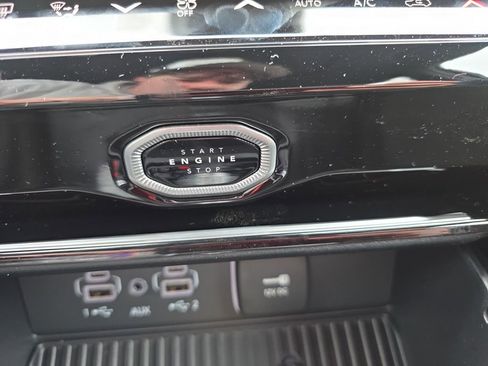 New 2026 Jeep Grand Cherokee Altitude AWD/4WD image 29