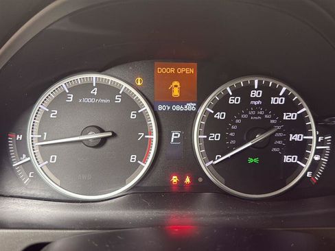 Used 2016 Acura RDX w/ Tech & AcuraWatch Plus Pack FWD image 5