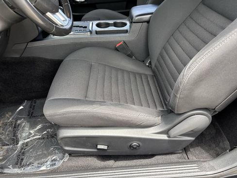 Used 2013 Dodge Challenger R/T RWD image 22