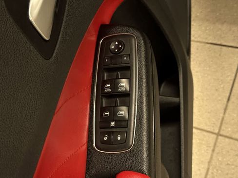 Used 2017 Dodge Charger R/T w/ Blacktop Package RWD image 22