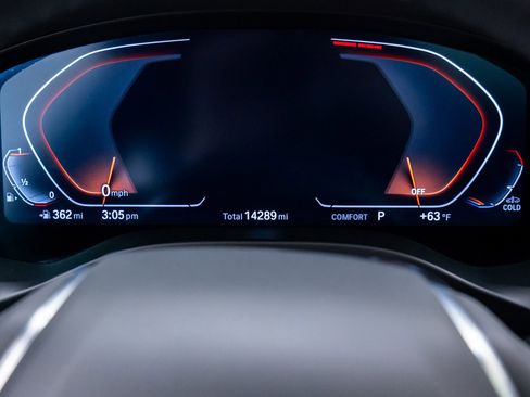 Certified 2025 BMW X4 xDrive30i image 24