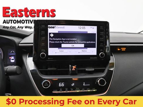 Used 2022 Toyota Corolla LE FWD image 11