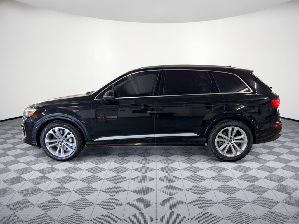 Used 2026 Audi Q7 3.0T Premium Plus w/ Premium Plus Package AWD/4WD image 2