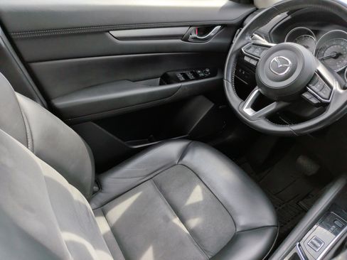 Used 2018 MAZDA CX-5 Touring w/ Preferred Equipment Package image 34