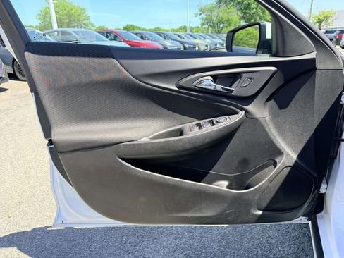 Used 2024 Chevrolet Malibu LT image 14