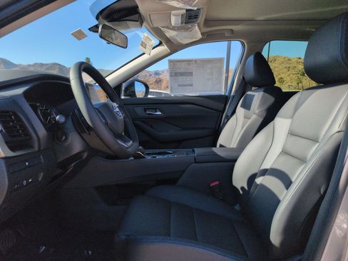 New 2026 Nissan Rogue Dark Armor image 12