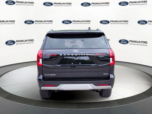 Certified 2025 Ford Expedition Max Platinum AWD/4WD image 4