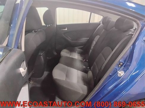 Used 2017 Kia Forte LX FWD image 13