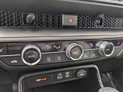 Used 2023 Honda CR-V EX image 24