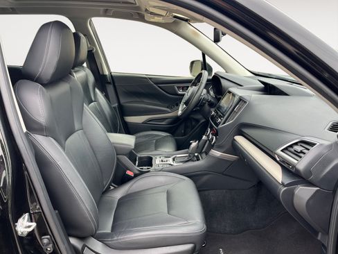 Certified 2023 Subaru Forester Limited AWD/4WD image 15