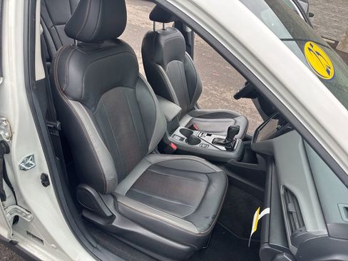 Used 2025 Subaru Crosstrek 2.5i Limited w/ Crosstrek Mirror Package image 14