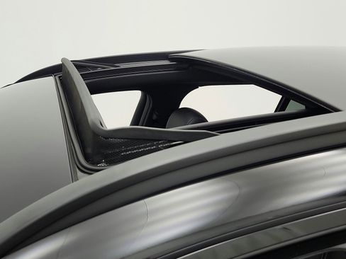 Certified 2022 Mercedes-Benz GLC 300 4MATIC image 16