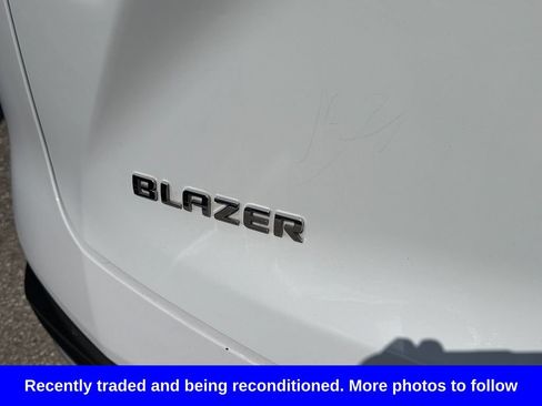 Used 2024 Chevrolet Blazer LT w/ LPO, Sport Package FWD image 14