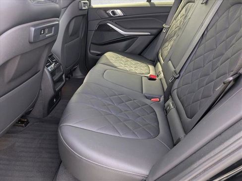 Used 2023 BMW X5 xDrive40i w/ M Sport Package AWD/4WD image 19