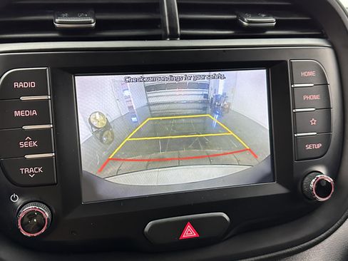 Used 2021 Kia Soul X-Line image 17