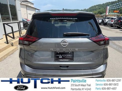 Used 2026 Nissan Rogue SV AWD/4WD image 5