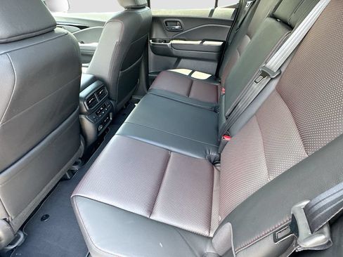 New 2026 Honda Ridgeline Black Edition image 10