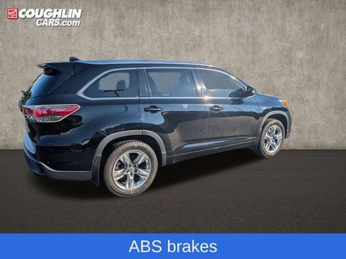 Used 2015 Toyota Highlander Limited Platinum AWD/4WD image 9