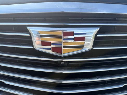 Certified 2024 Cadillac Escalade Premium Luxury Platinum AWD/4WD image 19