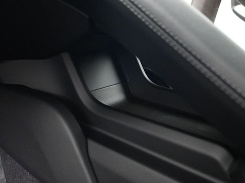 New 2026 Porsche Taycan image 24