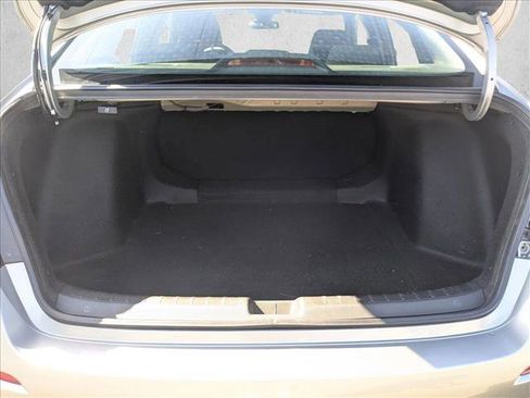 Used 2023 Honda Civic Sport image 7